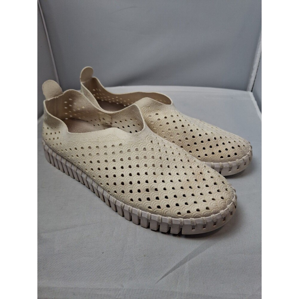 IISE JACOBSEN Tulip Women's Cram Perforated Flat Shoes Size 6